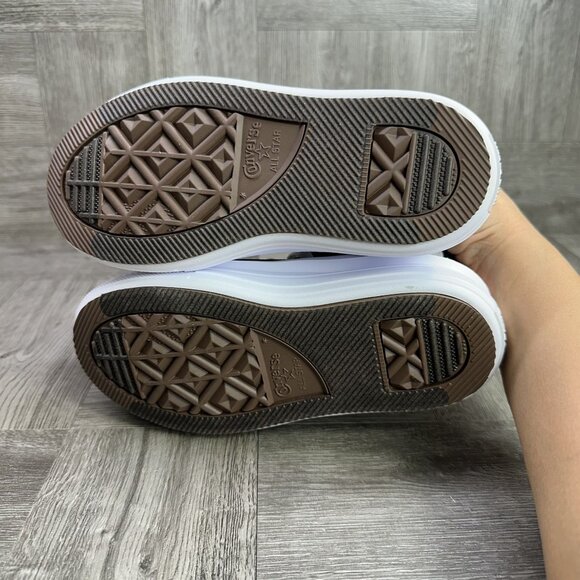 Converse Move Hi Kids size 13 Black White Platform Shoes - Picture 7 of 8